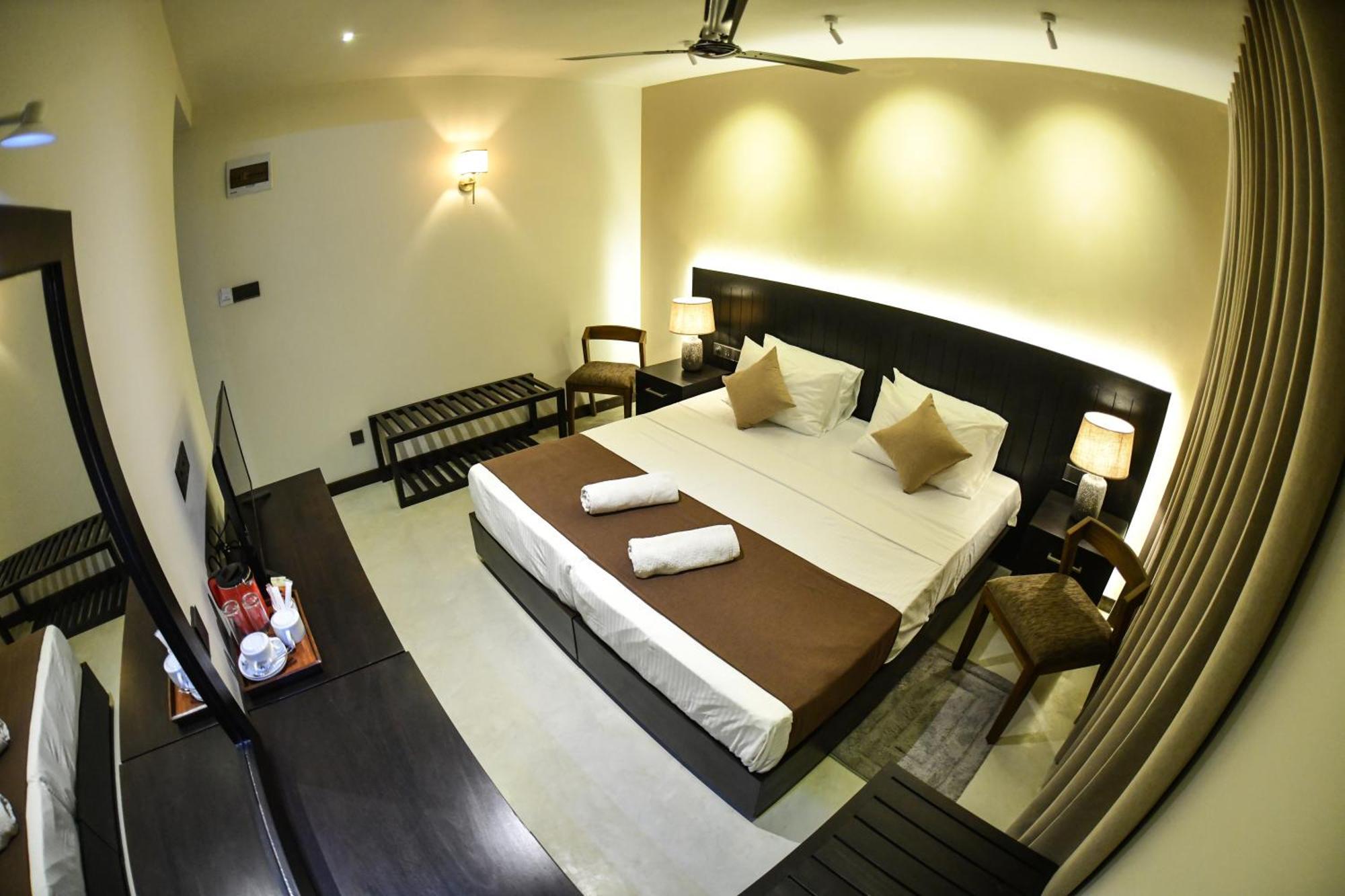 Hiriketiya Hotel Dikwella