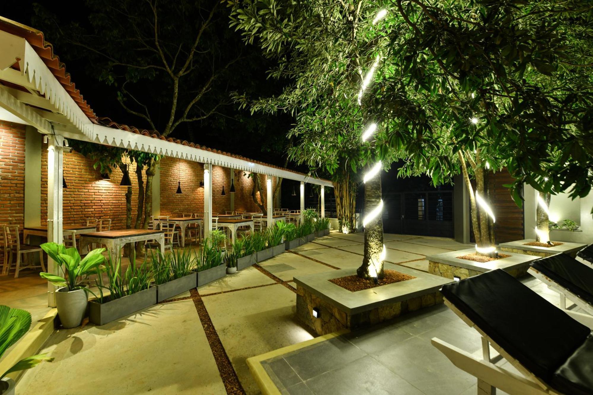 Hiriketiya Hotel Dikwella