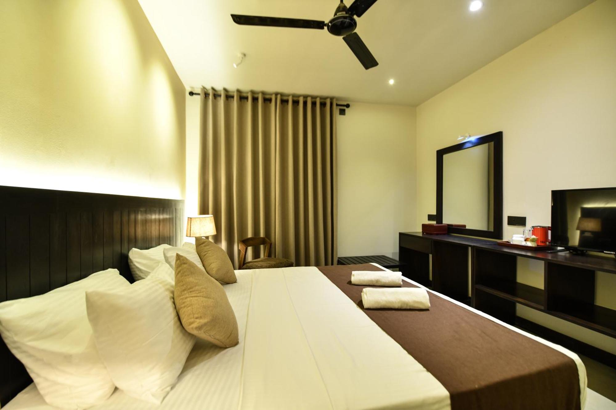 Hiriketiya Hotel